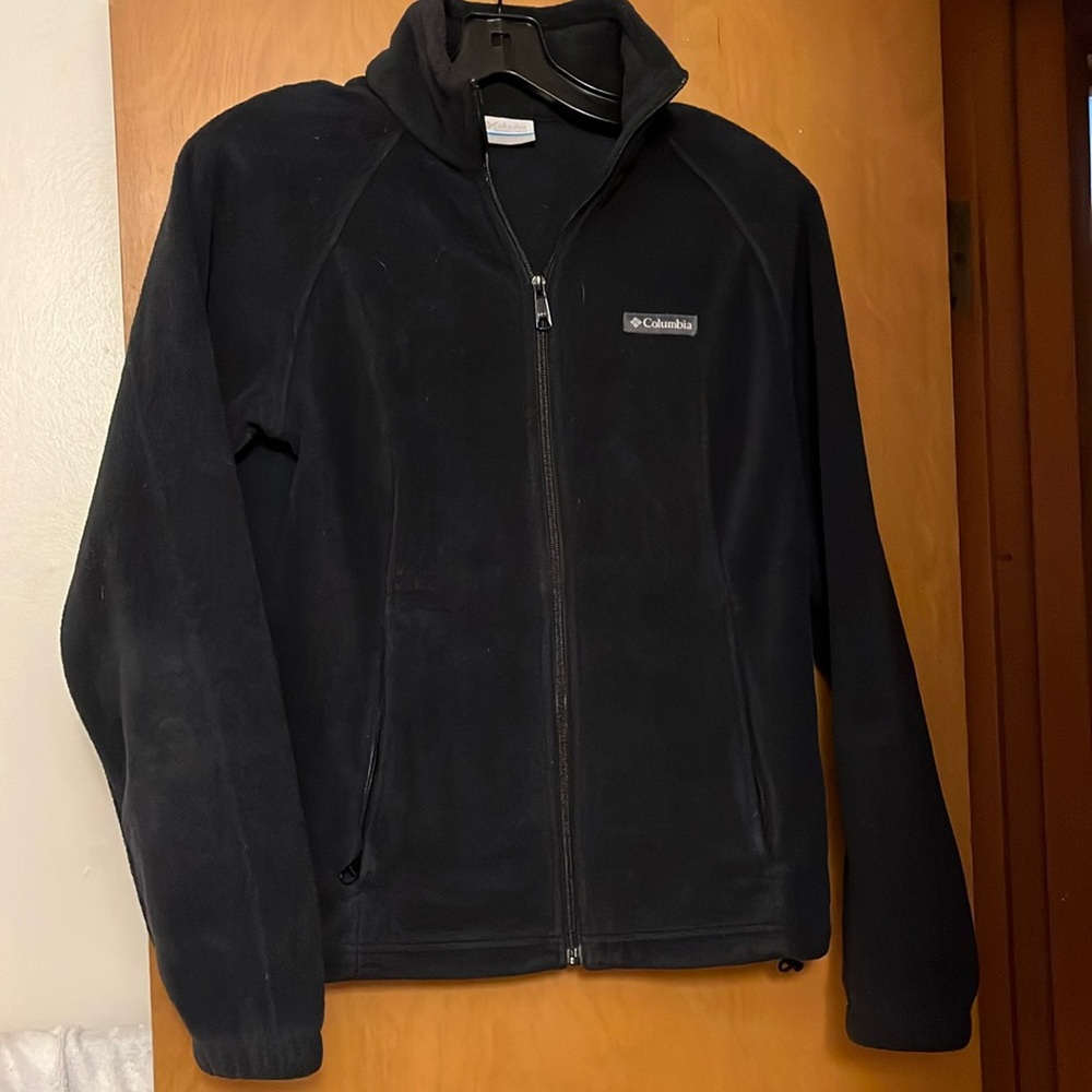 Women’s Fleece Columbia Jacket